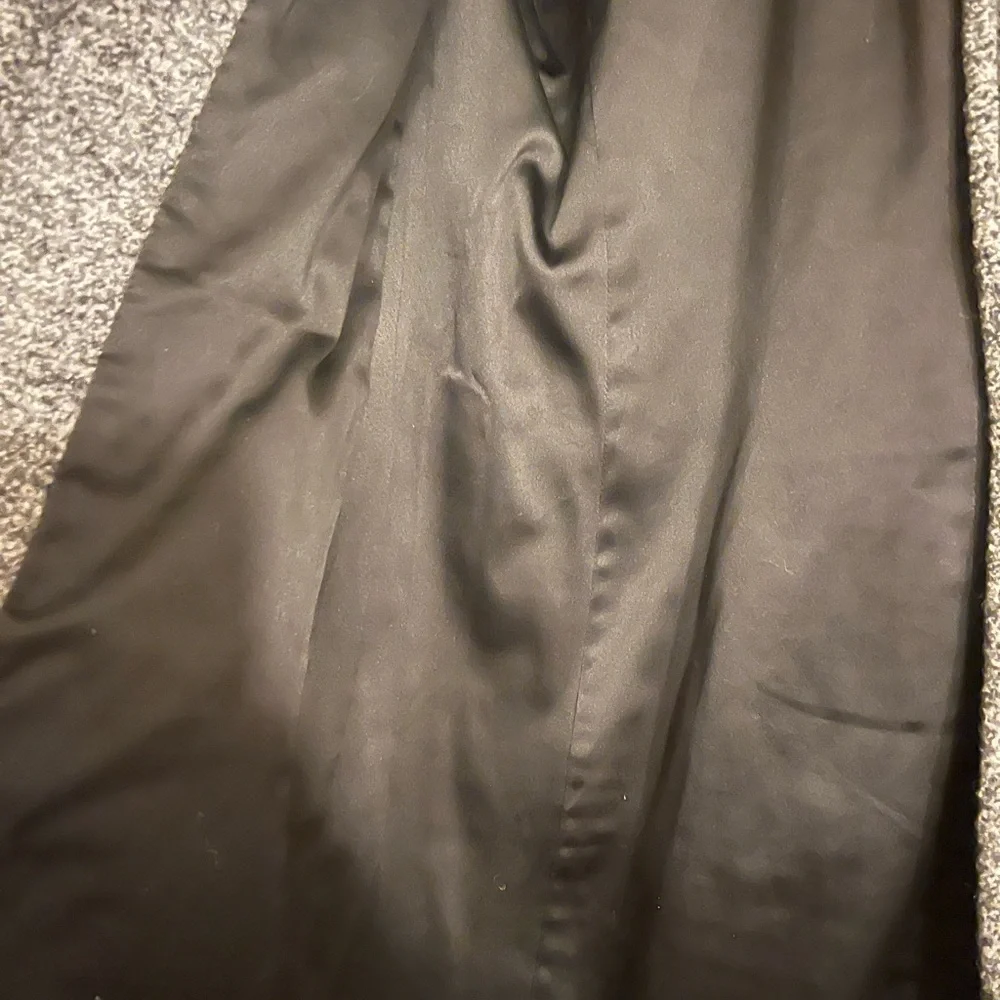 Club Monaco gray coat. - Picture 7 of 8